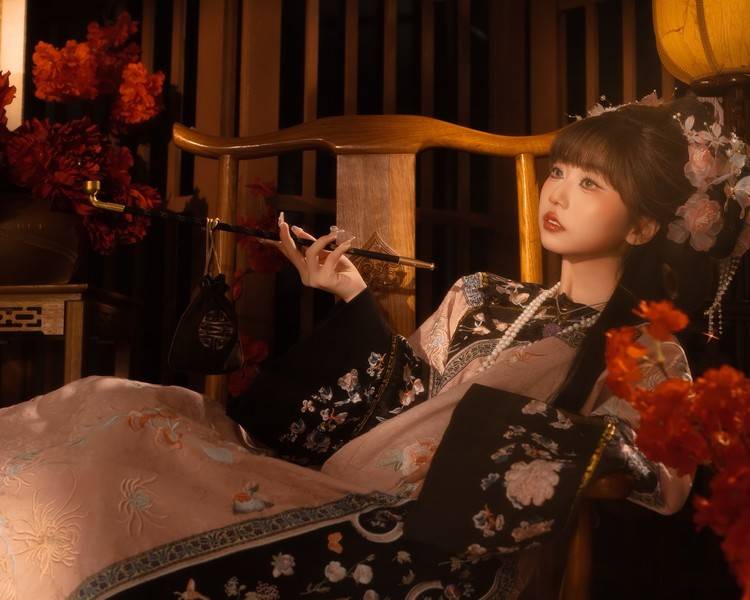 艺人背景图
