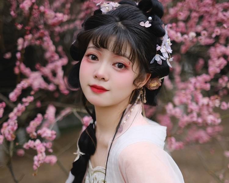 艺人背景图