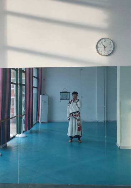 推荐艺人