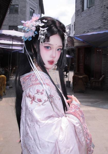 推荐艺人