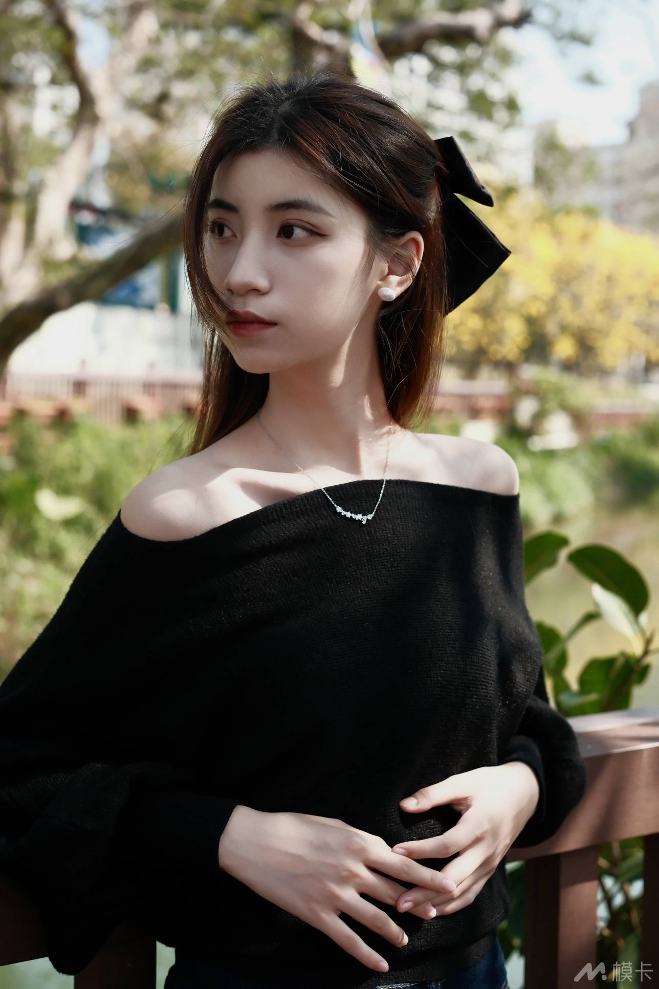 通告图片