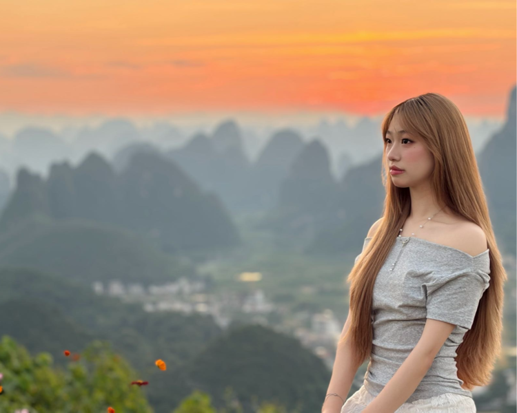 艺人背景图
