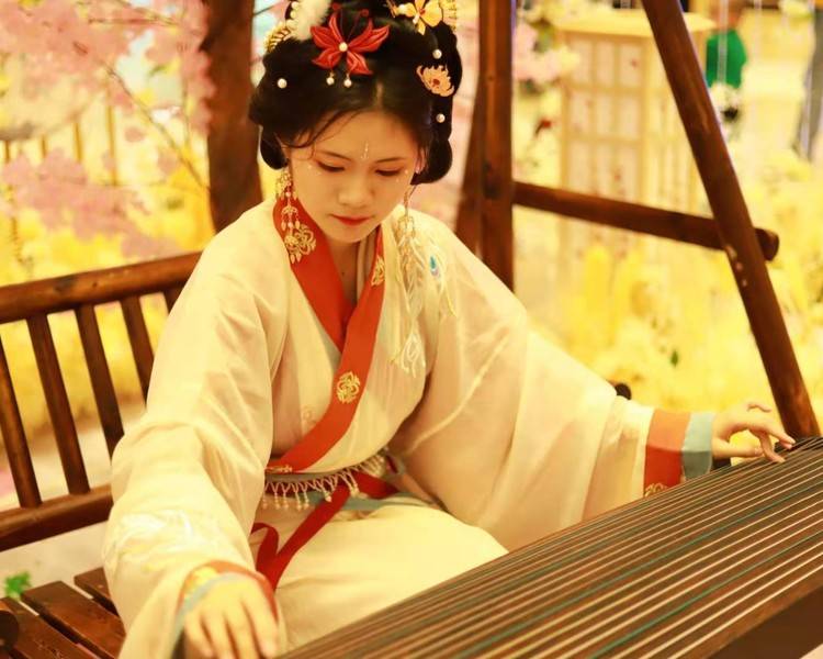 艺人背景图