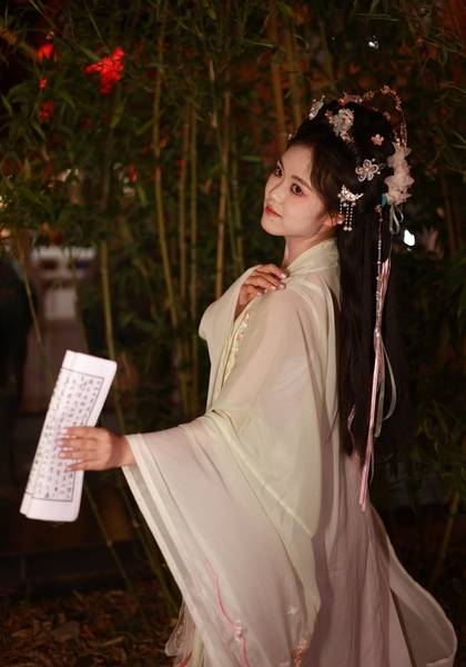 推荐艺人
