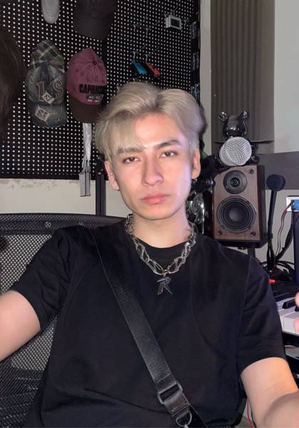 推荐艺人