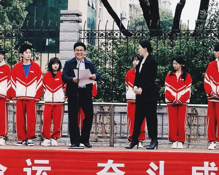艺人背景图