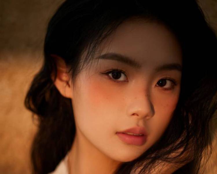 艺人背景图