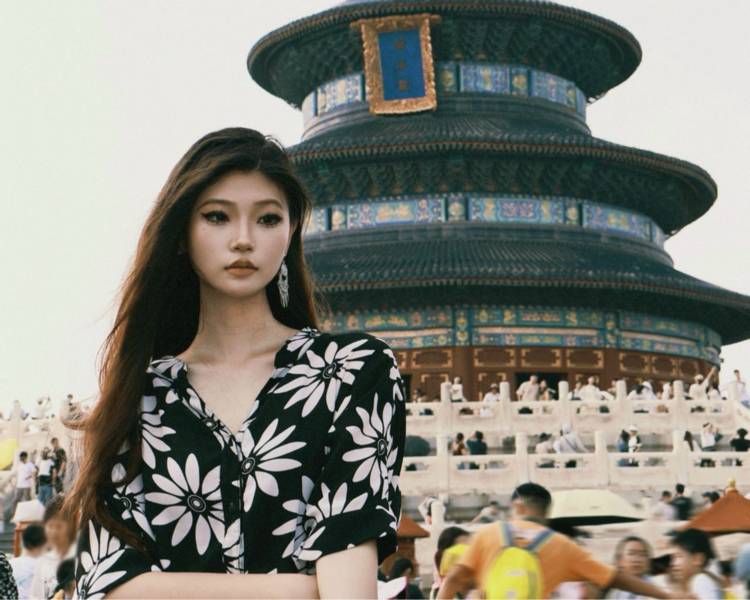 艺人背景图
