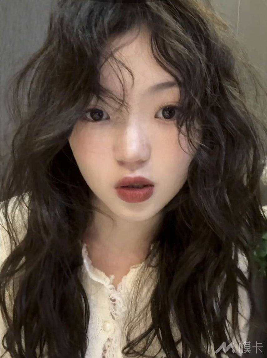 通告图片