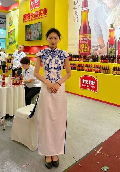 推荐艺人
