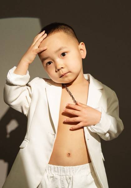 推荐艺人