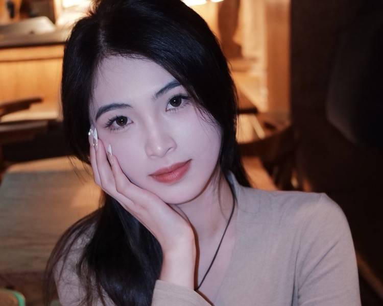 艺人背景图