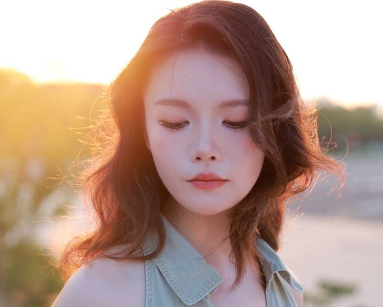 艺人背景图