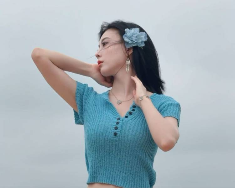 艺人背景图