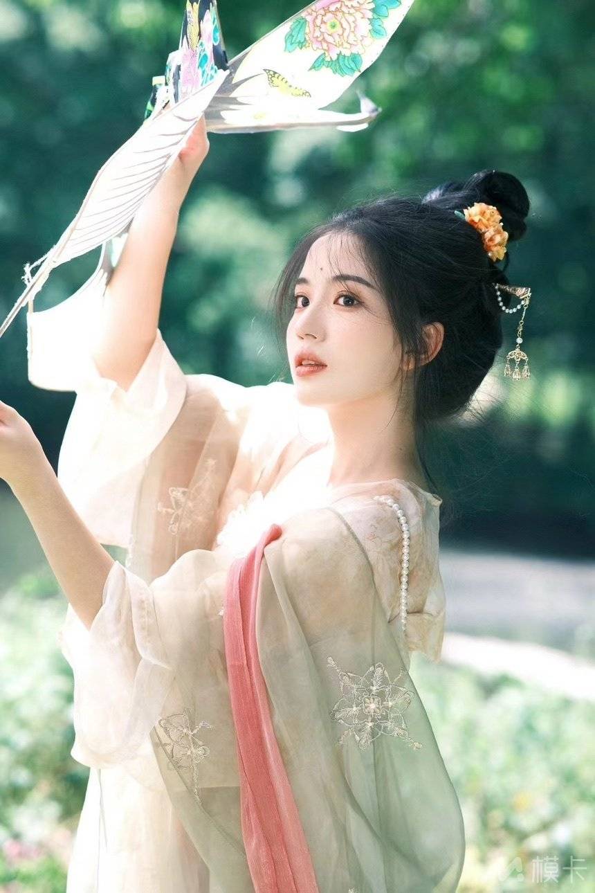 通告图片