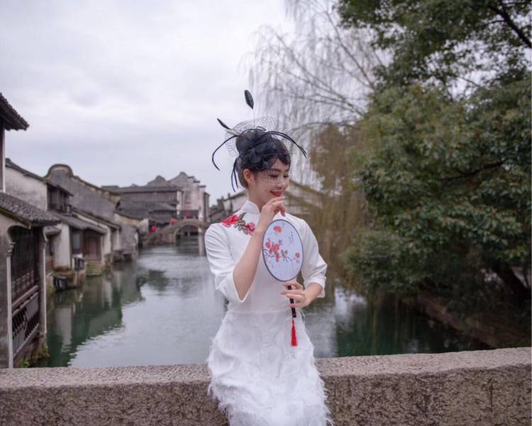 艺人背景图