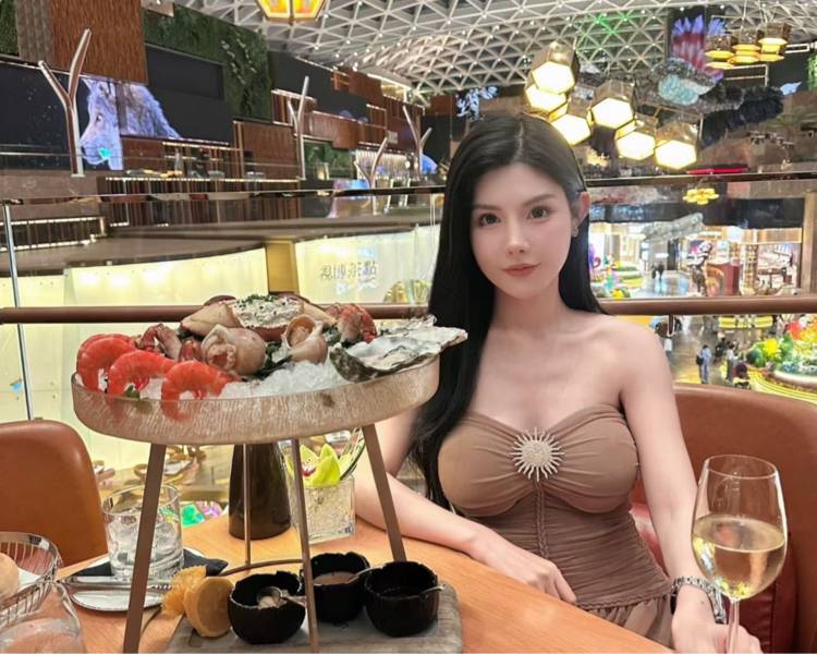 艺人背景图