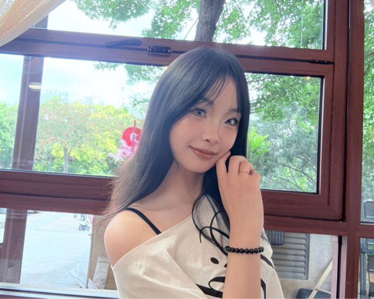 艺人背景图