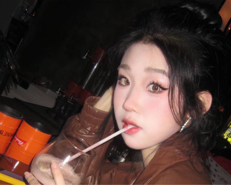 艺人背景图