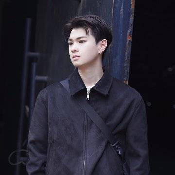 莲吾的微模卡作品