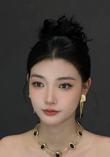 推荐艺人