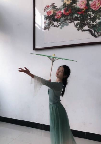 推荐艺人