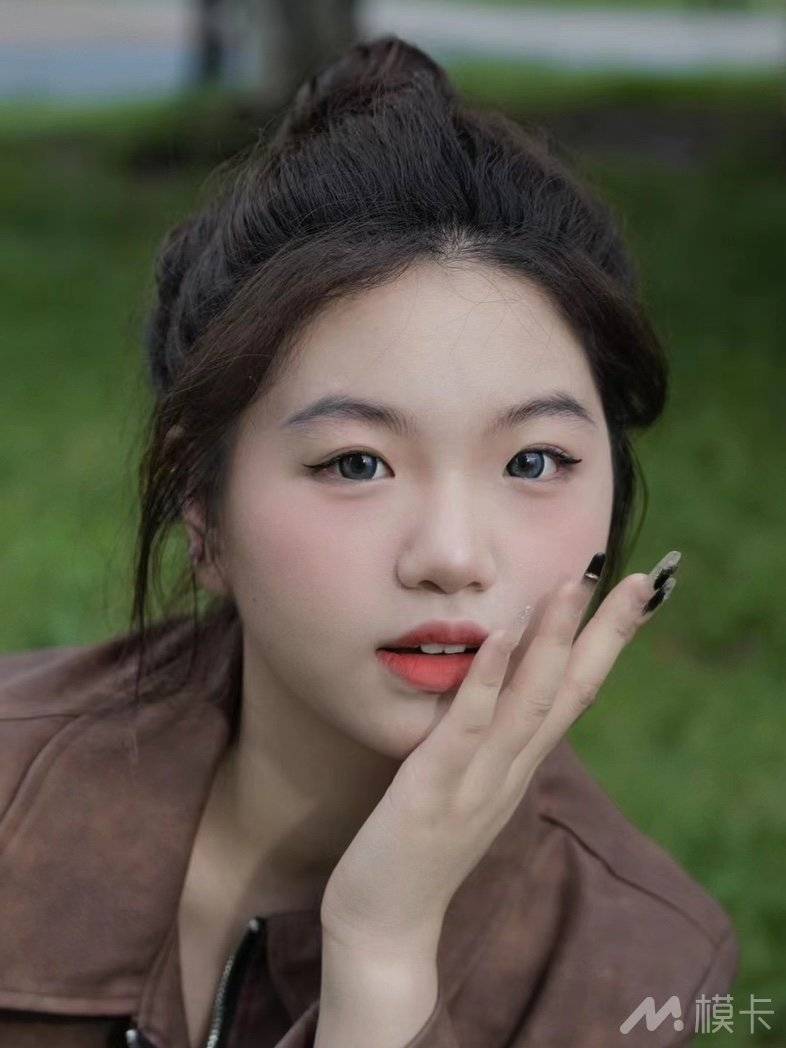 通告图片