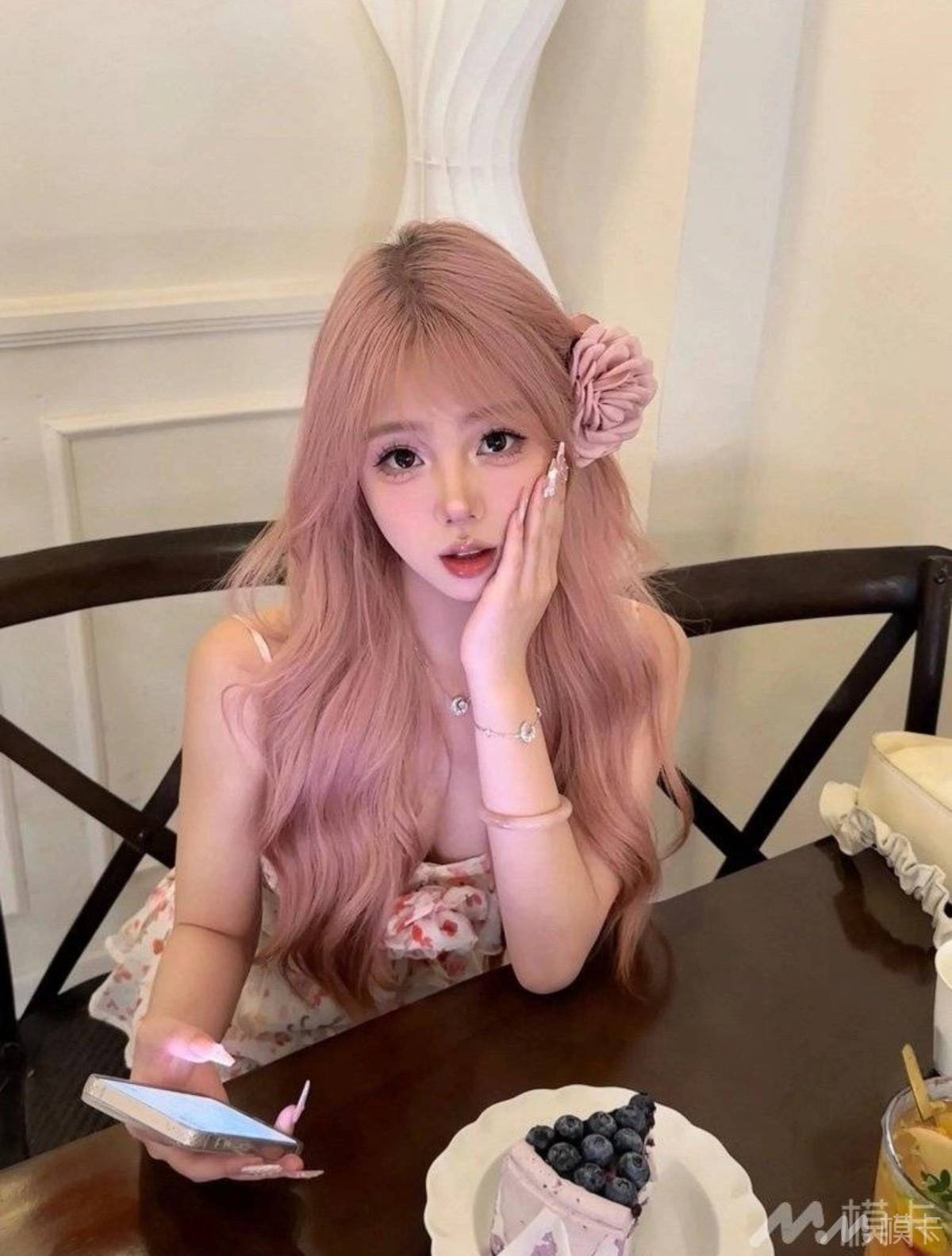 通告图片