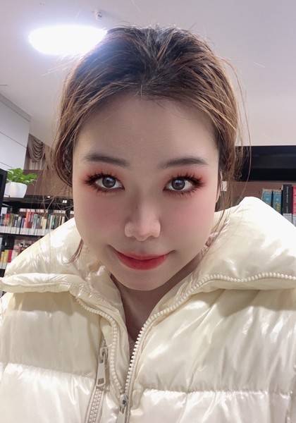推荐艺人