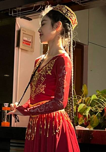 推荐艺人