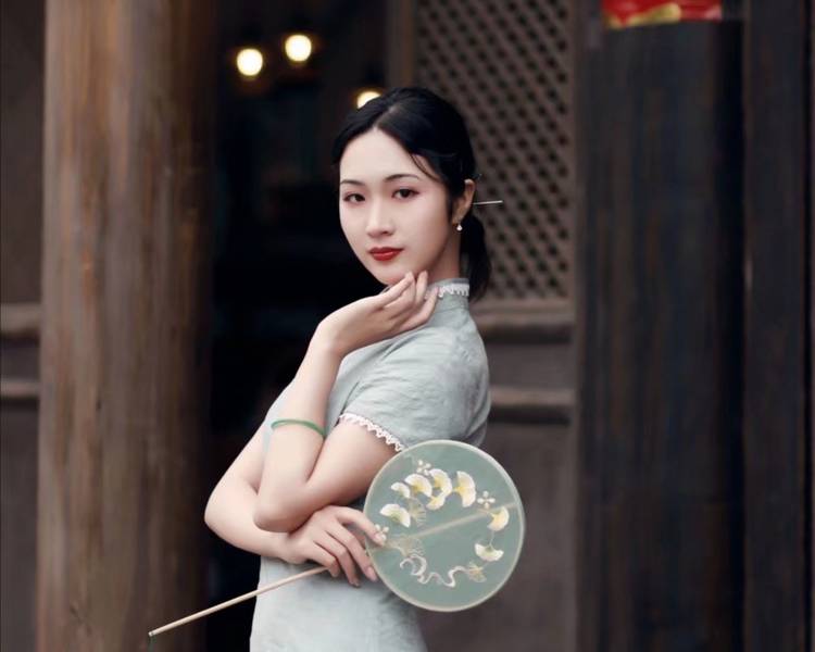 江梦瑶
