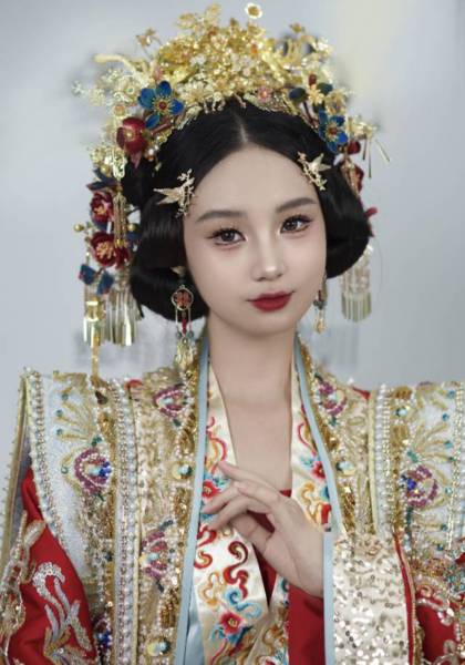 推荐艺人