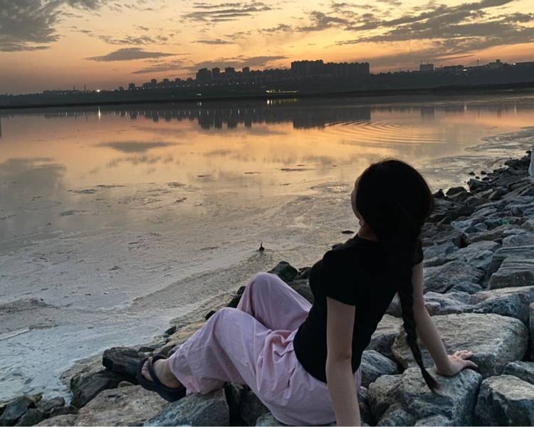 艺人背景图