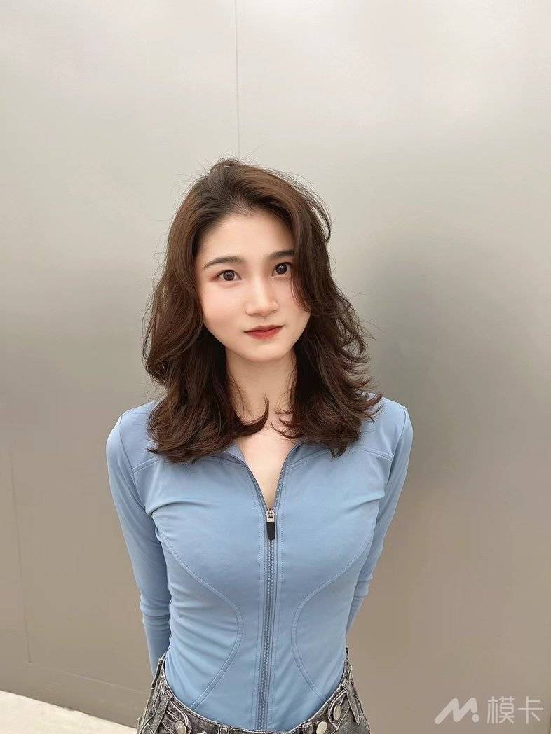 通告图片