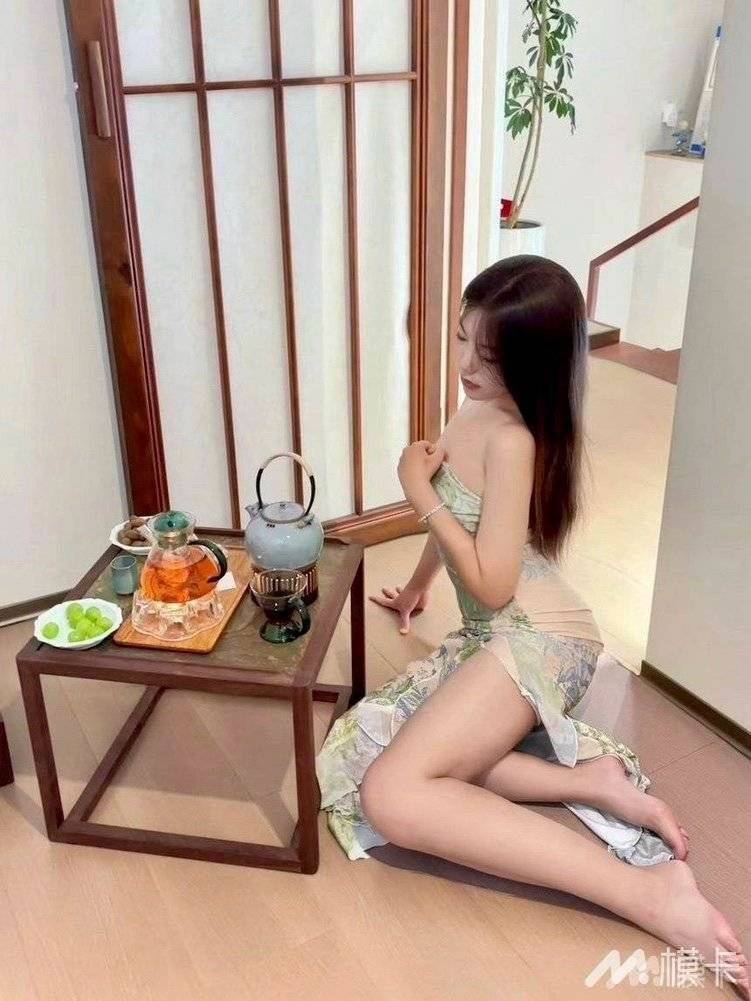 通告图片