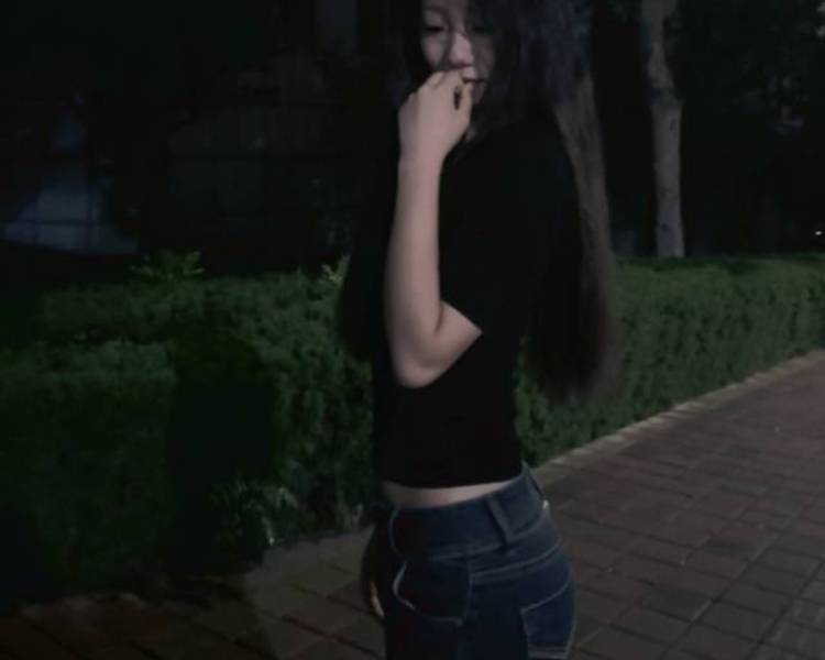 艺人背景图