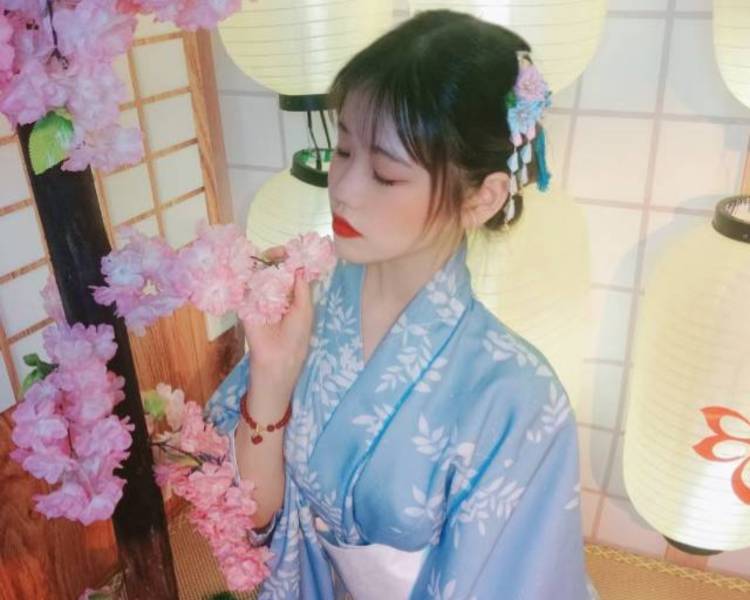 艺人背景图