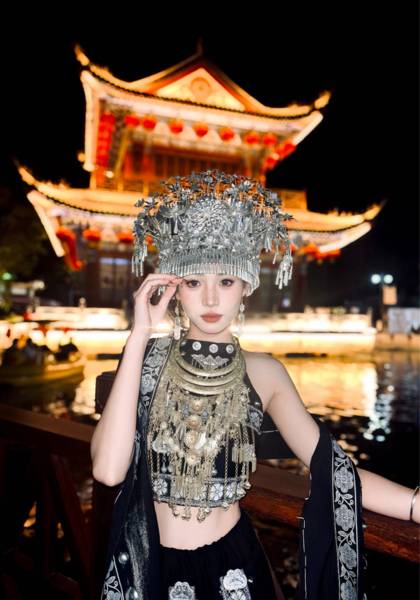 推荐艺人