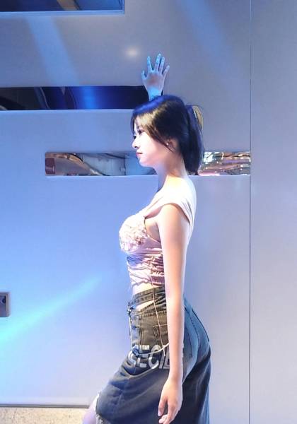 推荐艺人