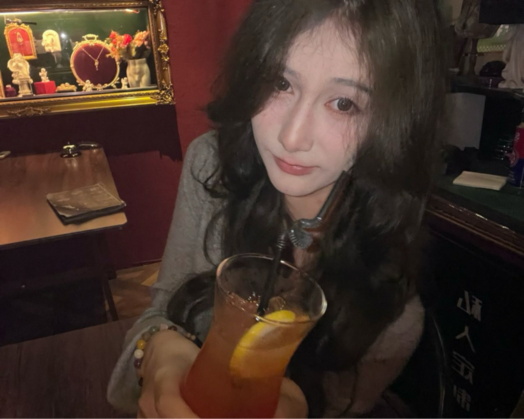 艺人背景图