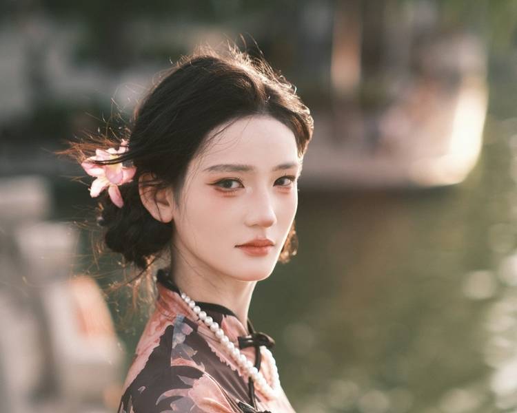 艺人背景图
