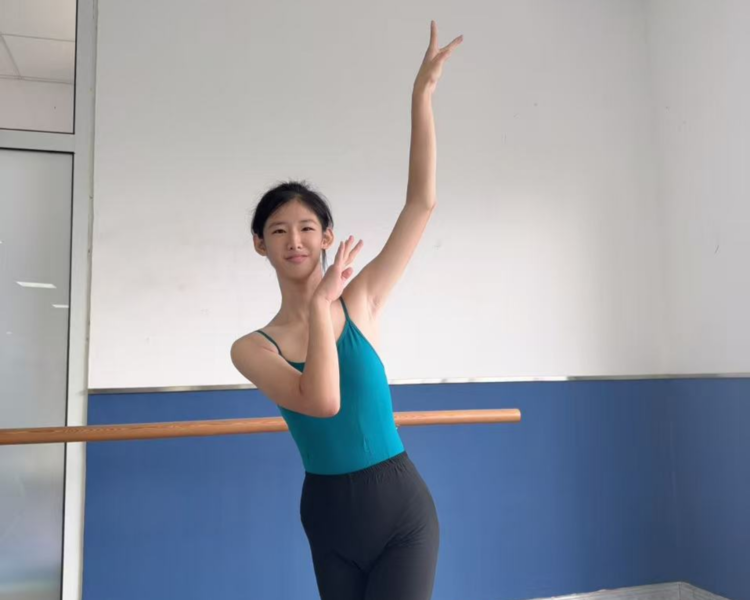 艺人背景图