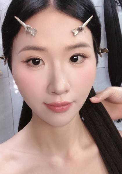 推荐艺人