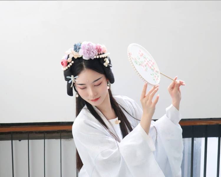 艺人背景图
