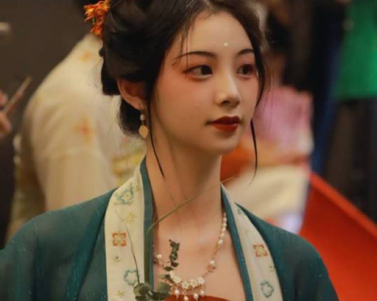 艺人背景图
