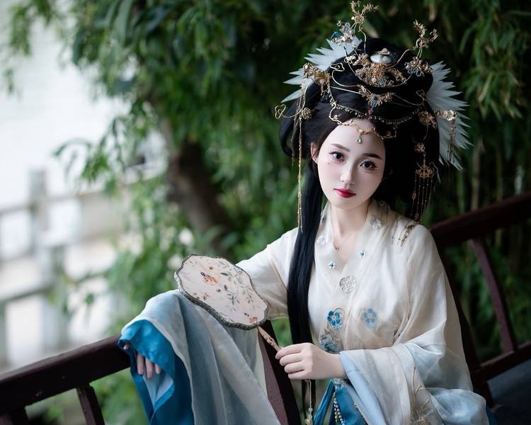 艺人背景图