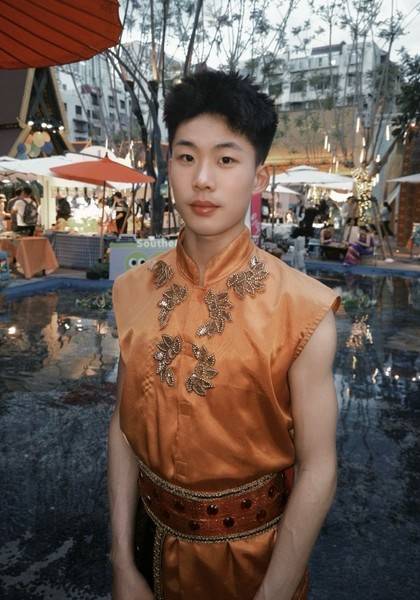 推荐艺人