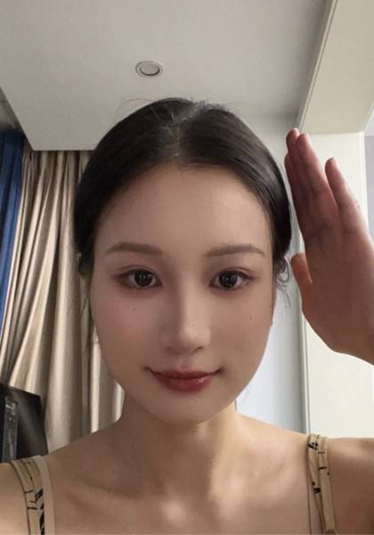 推荐艺人