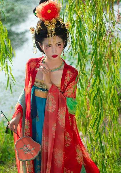 推荐艺人