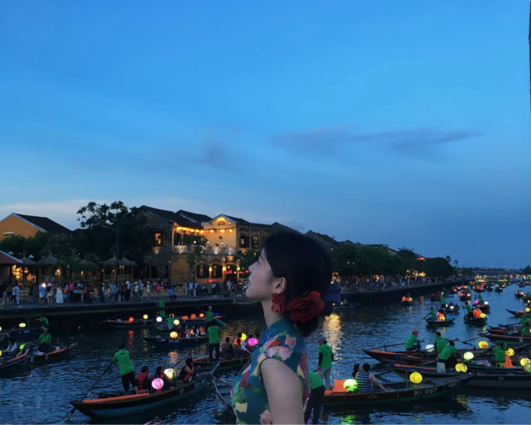艺人背景图
